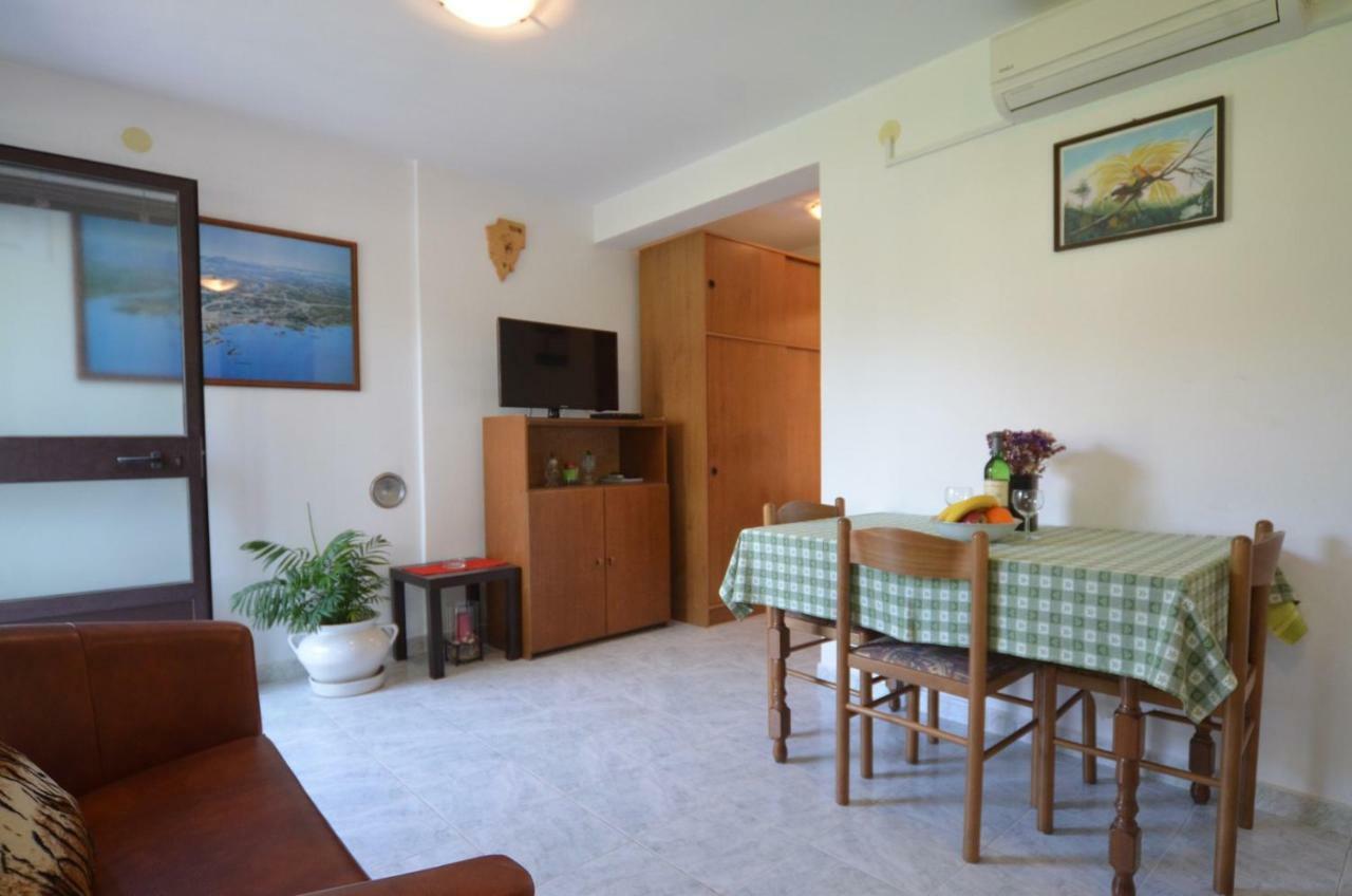 Koreni Apartments Rovinj Exterior photo