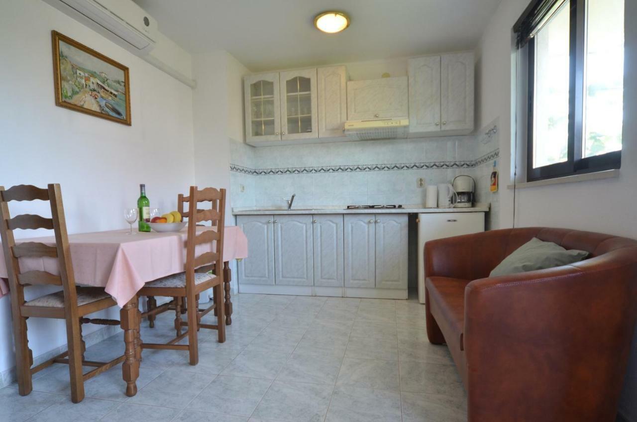 Koreni Apartments Rovinj Exterior photo