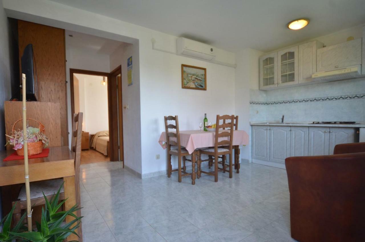 Koreni Apartments Rovinj Exterior photo